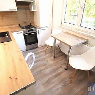 Pronájem bytu 1+1 36 m² Orlová, Na Stuchlíkovci, Orlová, okres Karviná