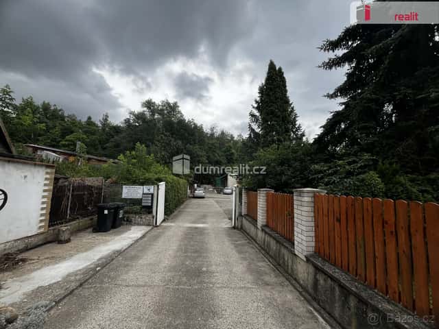 Pronájem nebytové budovy, prostoru Újezdeček, okres Teplice