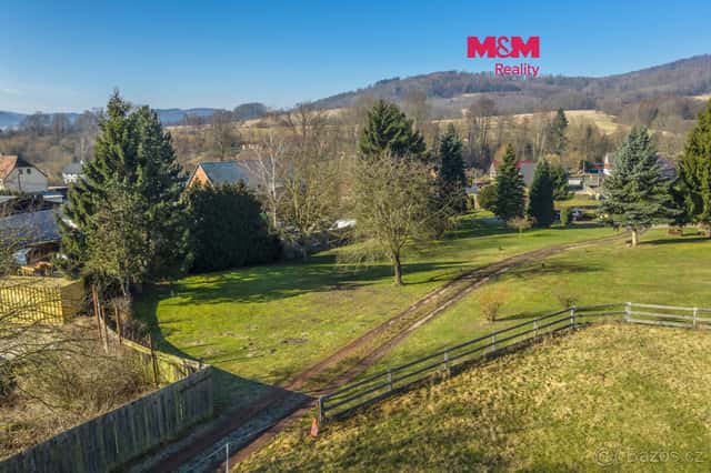 Prodej pozemku k bydlení, 1 698 m², Horní Habartice, okres Děčín