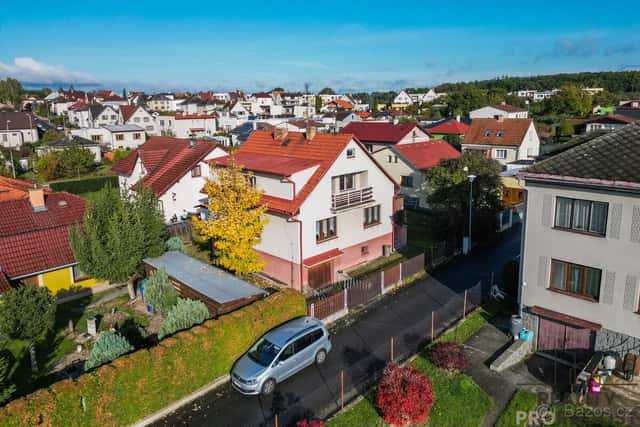 Rodinný dům 6+1 s garáží na klidném místě na kraji Soběslavi, okres Tábor