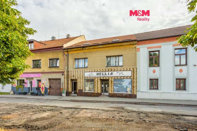 Prodej rodinného domu, 120 m², Smečno, nám. T. G. Masaryka, okres Kladno