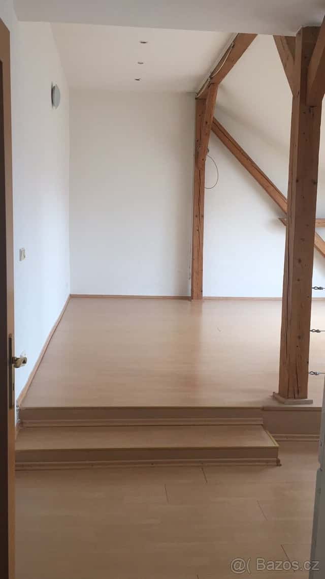 Podkrovní byt 2+kk, 66m2, cihla, okres Šumperk