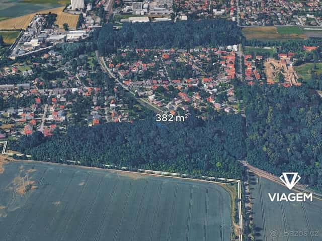 Zahrada 382 m², okres Praha-východ