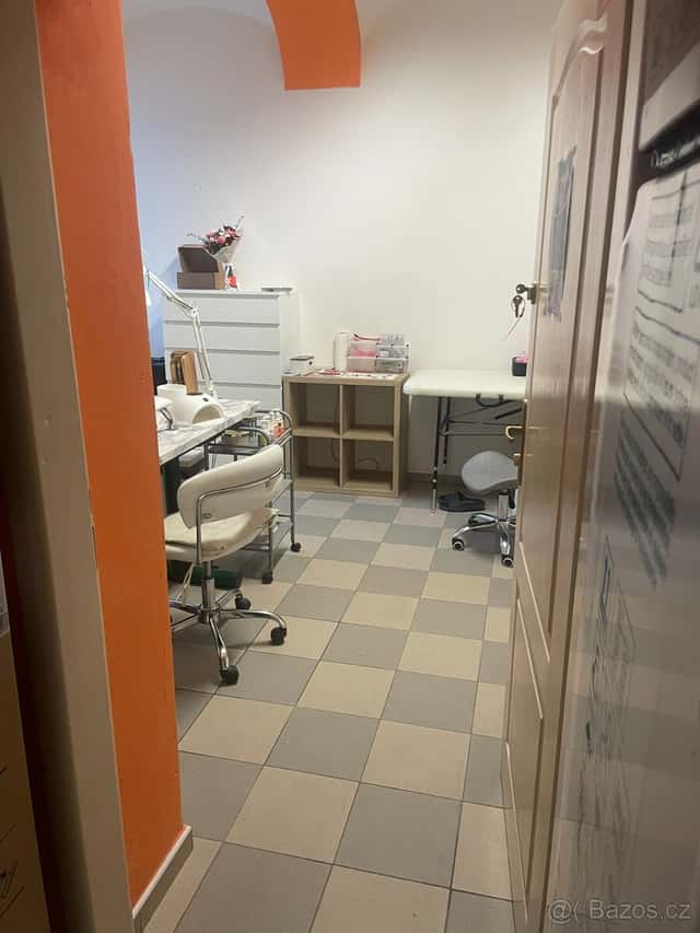Pronájem,kancelář,provozovna, okres Náchod