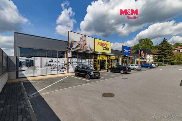 Pronájem obchod a služby, 300 m², Jablunkov, ul. Nádražní, okres Frýdek-Místek