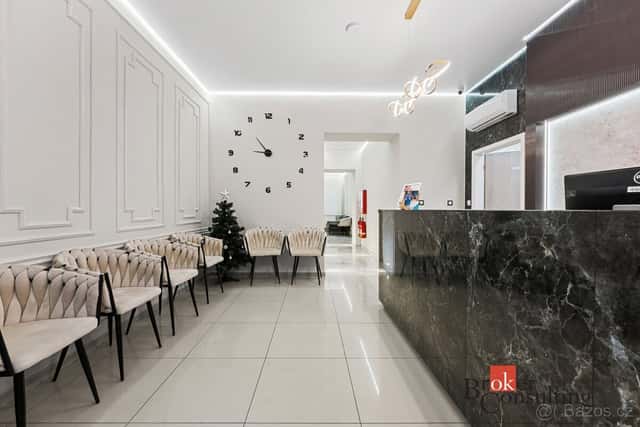 Prodej, komerční/ordinace, 238.5 m2, Hartigova 1116/83, Žižk, Praha 3