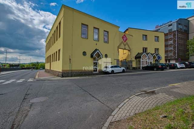 Pronájem nebytového prostoru, kanceláře, od 68 m2 Liberec, okres Liberec