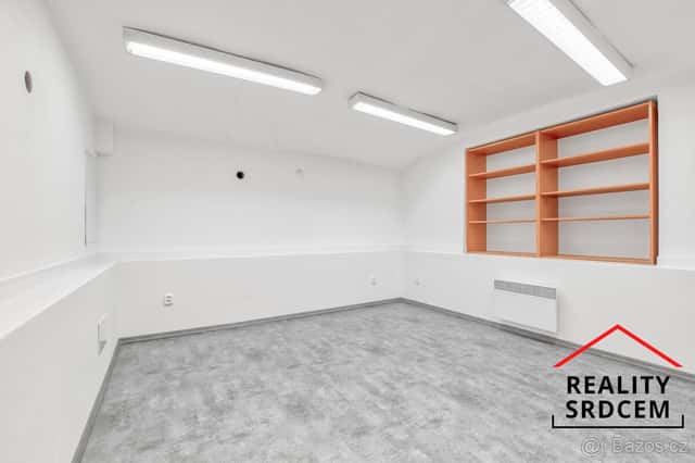 Pronájem nebytového prostoru, 52 m2, tř. T. G. Masaryka, Frý, okres Frýdek-Místek