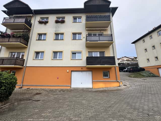 Pronájem parkovacího místa Na Strážišti Kadaň, okres Chomutov