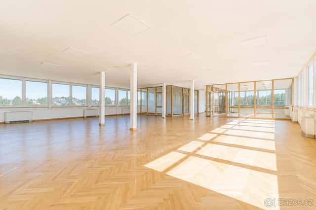 bez provize Pronájem kanceláře 257 m² , Praha 5- Košíře, Praha 5
