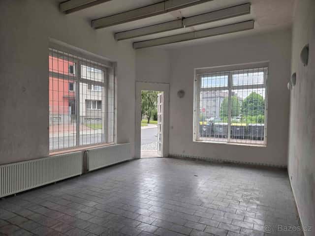 Pronájem PRODEJNA 120 m2 ul. Sv. Čecha, Bohumín, okres Karviná