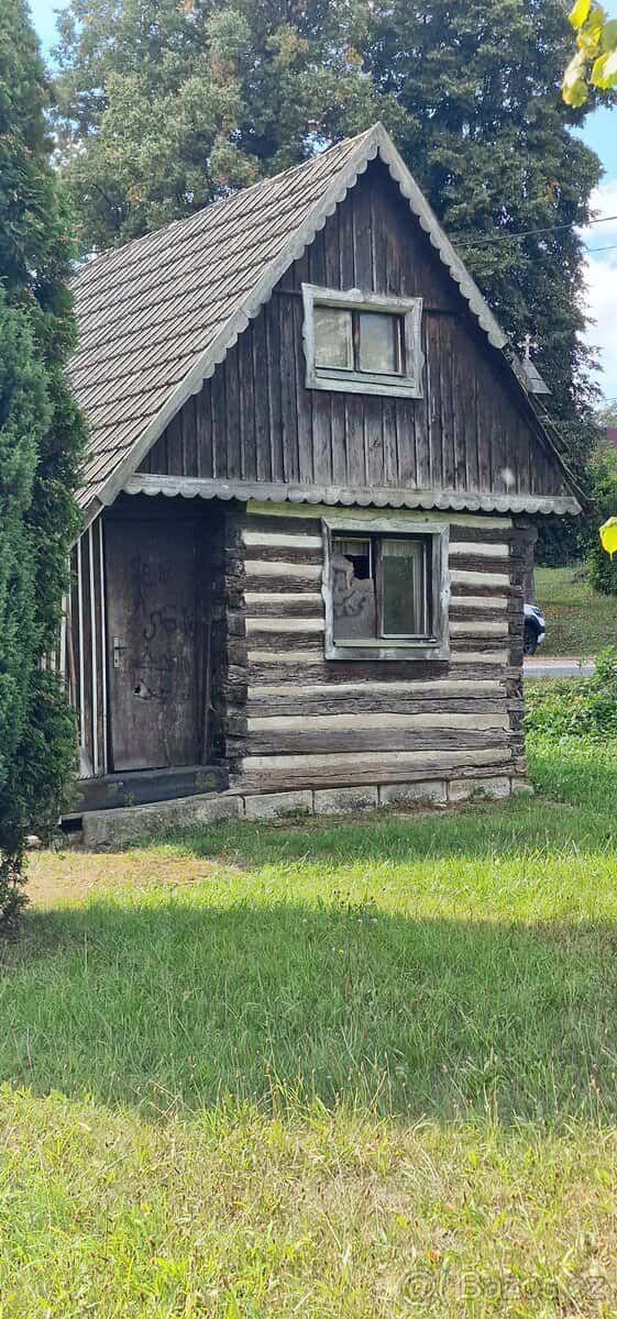 Roubena chaticka, okres Trutnov