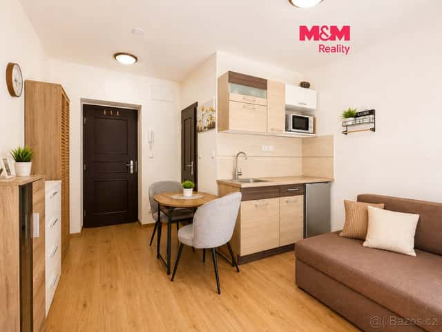 Prodej bytu 1+kk, 18 m², Líšnice, ul. Spálený Mlýn, okres Praha-západ