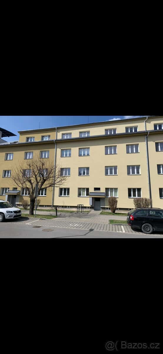 PRONÁJEM BYTU 3+1 VSETÍN NA KAMENCOCH 1332/2, okres Vsetín