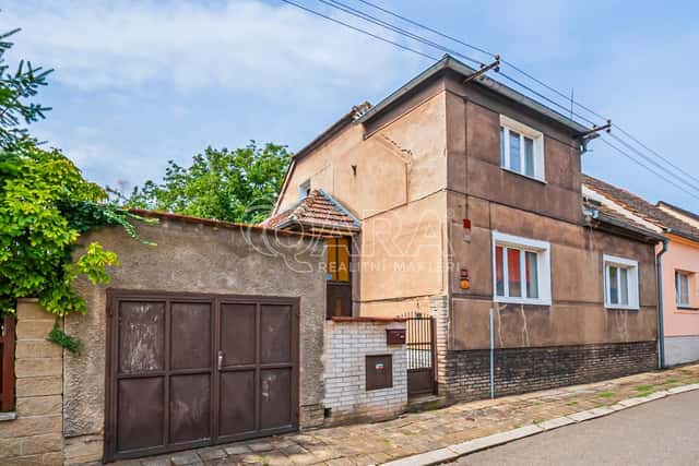 Dům 4+1 se zahradou, garáží a sklepem Kladno, Dubí Na Šestém, Horymírova, Kladno – Dubí