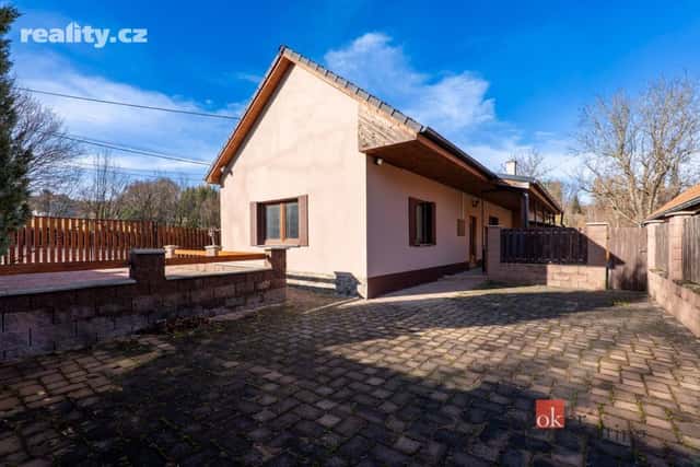 Prodej dům 144 m², pozemek 699 m², Popovice – Mladovice, okres Benešov