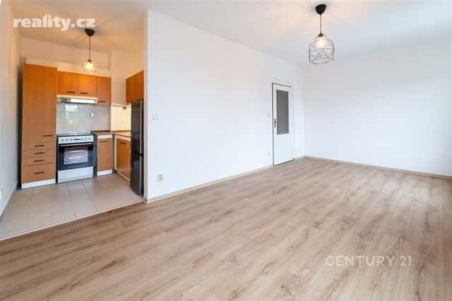 Pronájem byt 1+kk, 35 m², osobní, Kralupy nad Vltavou, okres Mělník