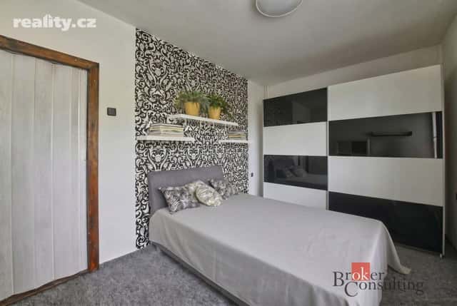 Prodej byt 3+1, 74 m², osobní, Husova, Jílové u Prahy, okres Praha-západ