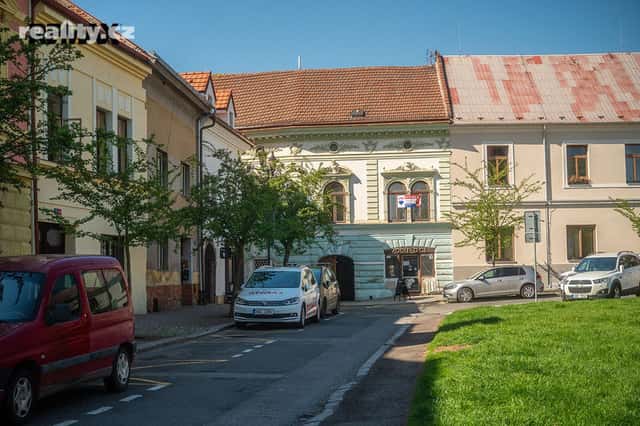 Prodej dům 292 m², pozemek 481 m², Nám. Arnošta z Pardubic, Český Brod, okres Kolín