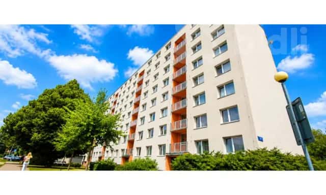 Prostorný byt 2+1 s lodžií, krásnými výhledy a nízkými měsíčními náklady na bydlení - Zlín, Kúty, Kúty, Zlín